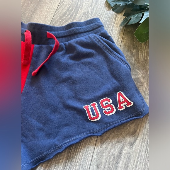 Modern Lux USA colorblock high waisted sweat shorts. Size S - Picture 2 of 5